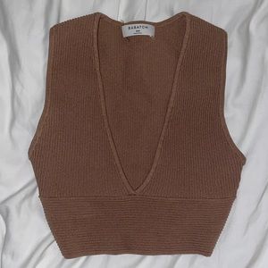 Aritzia Babaton Plunge Neck Top, Size 2XS